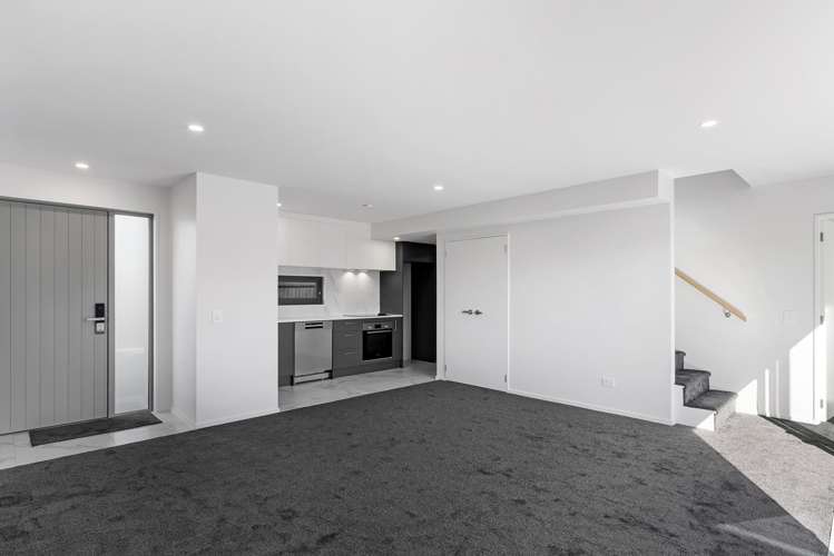 4/35 Hare Street_1