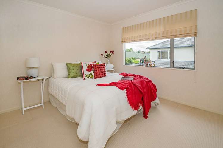 13 William Woods Court Flat Bush_12