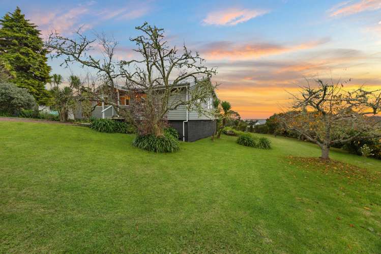 1/149b Glengarry Road Glen Eden_21