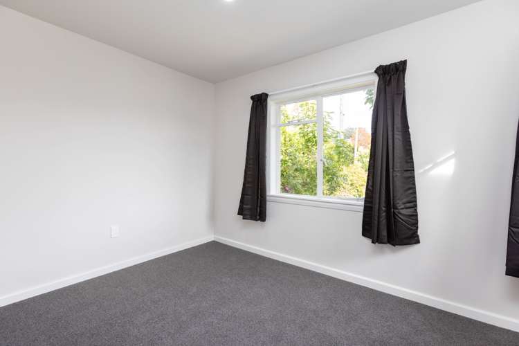 75 Cuffs Road Wainoni_10