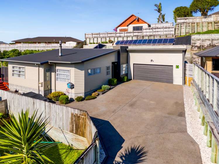 14d Maple Crescent Whalers Gate_25