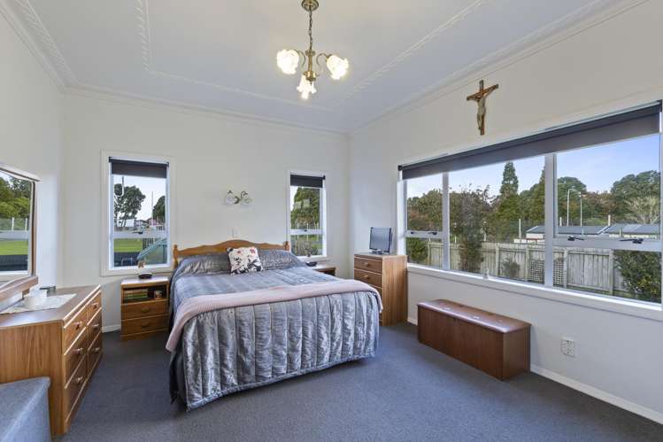 25a Paynters Avenue Strandon_24