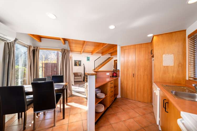 10/19 Gorge Road Queenstown_8