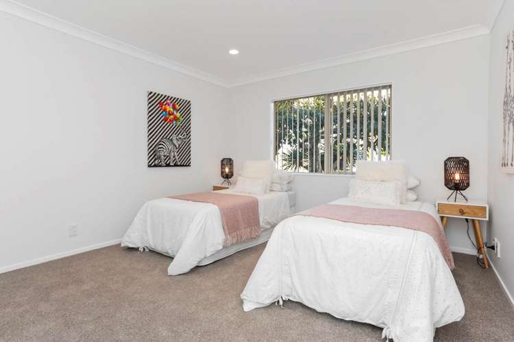 14 Summerland Drive Henderson_16