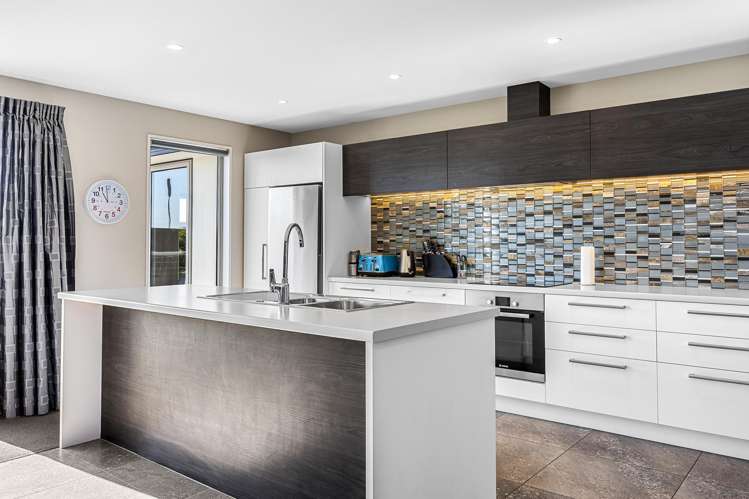 4 Shilton Lane * Pegasus_4