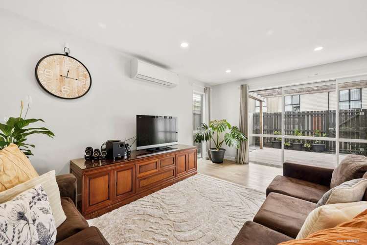 1 Mcarthur Close Silverdale_9