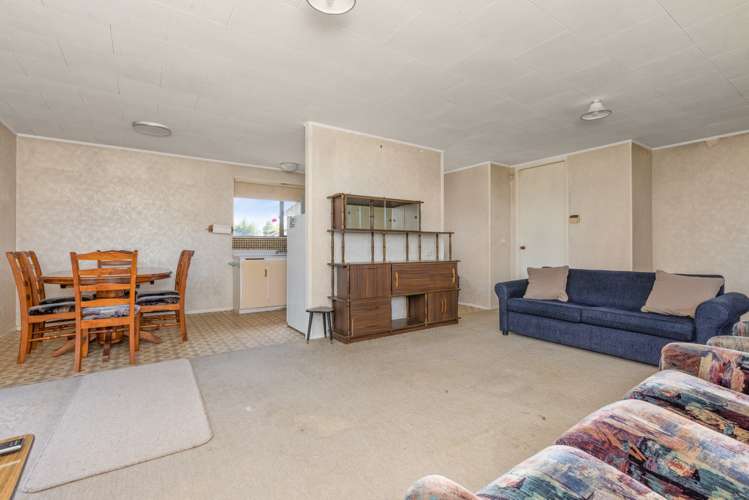 102 Tait Drive Greenmeadows_6