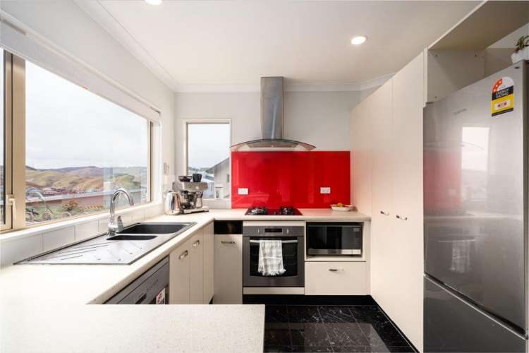 50 Erlestoke Crescent Churton Park_10