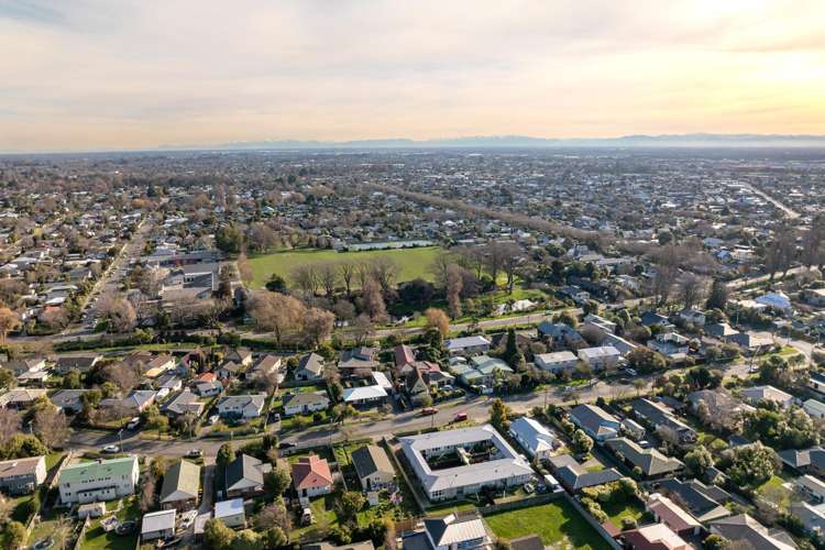 12a Parklands Drive Huntsbury_18