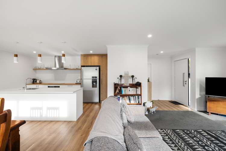 25a Augusta Rise Omokoroa_16