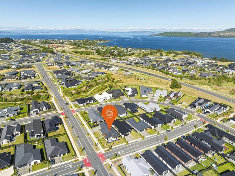 21 Tuapapa Road Wharewaka_26