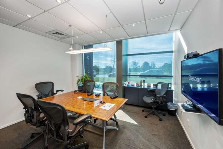 124 Bush Road Albany_8
