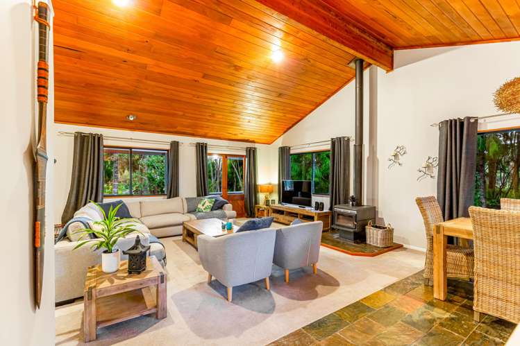 84 Mountain Road Henderson Valley_10