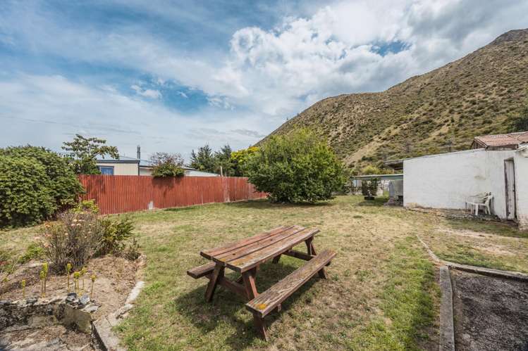 103 Bledisloe Street Kurow_14