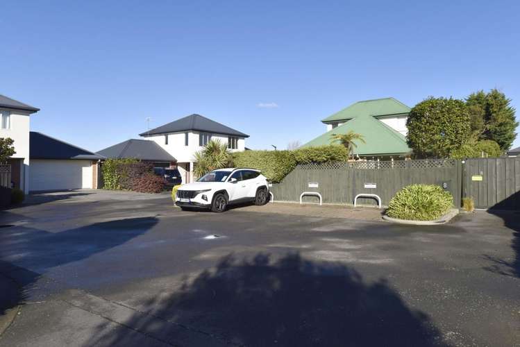 4 Rosefield Lane Papanui_21