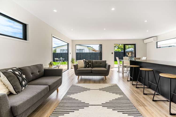 2/111 Taikata Road Te Atatu Peninsula_5