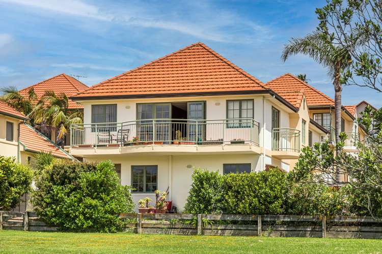 26 Parkwood Crescent Gulf Harbour_18