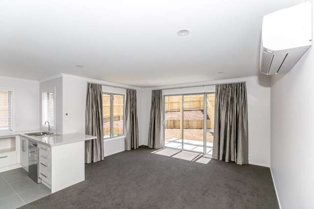 1/1 Hibiscus Avenue Hamilton Lake_3