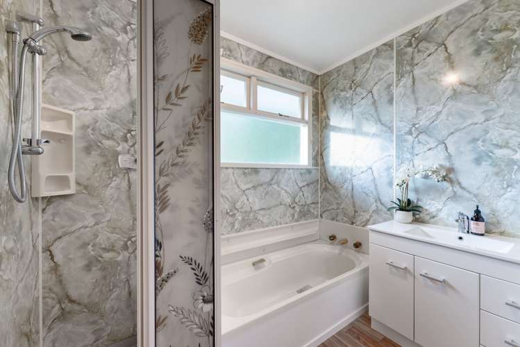 47 Harrier Street Parkvale_11