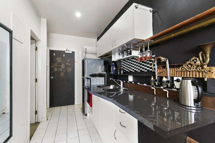 5D/49 Manners Street_0
