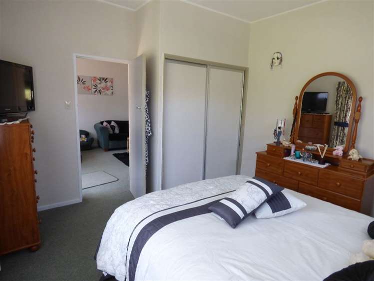 25 Lewin Street Balclutha_14