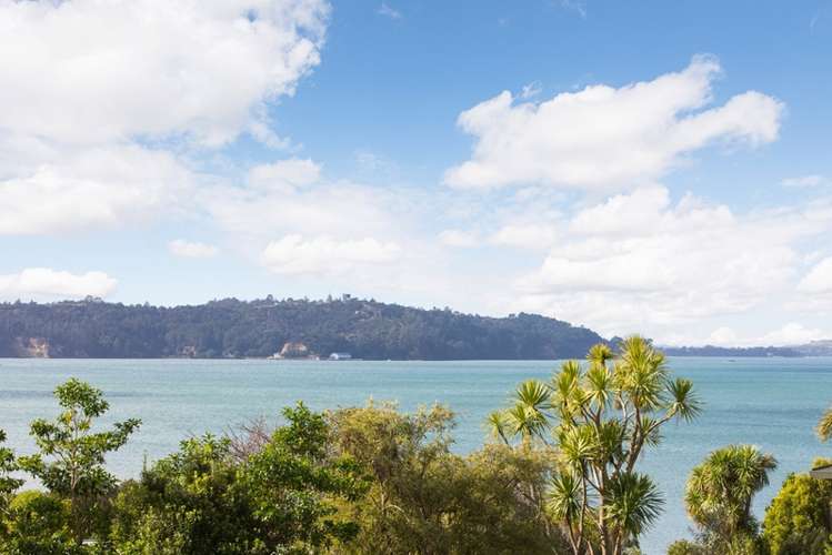 13 Spinnaker Drive Te Atatu Peninsula_2