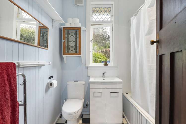 4 Paisley Terrace Karori_17