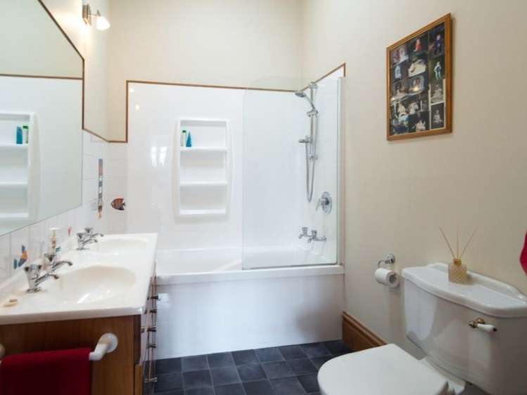 54 Bronte Street Nelson City_10