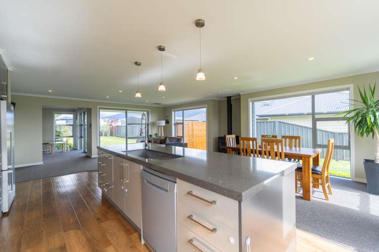7 Hidden Lakes Avenue Te Anau_5