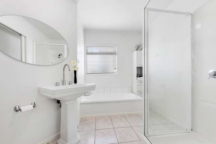 686 Te Atatu Road Te Atatu Peninsula_4