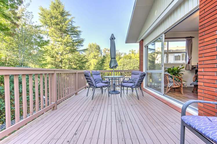 13 Dawn Rise Glenview_16