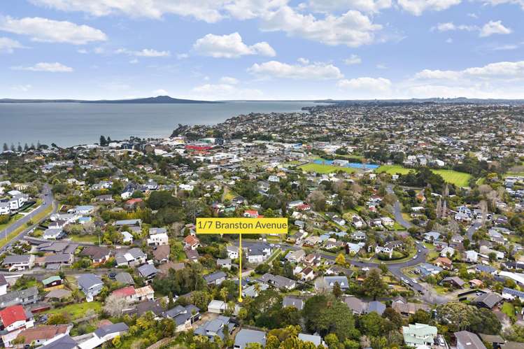1/7 Branston Avenue Browns Bay_21