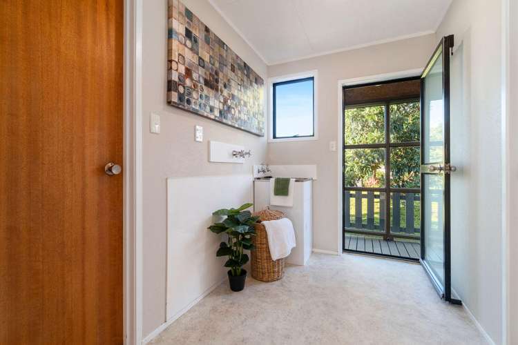 1/16 Taikata Road Te Atatu Peninsula_13