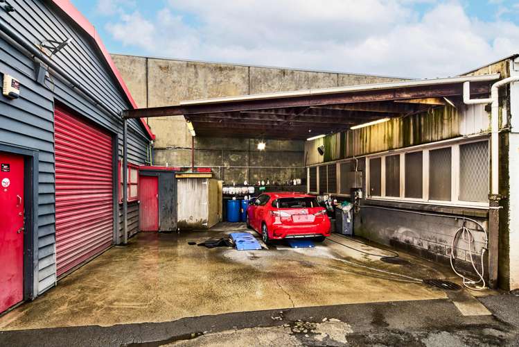 9-11 Wakefield Street Alicetown_5