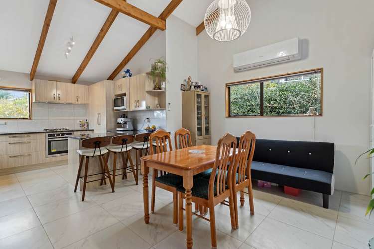 2/63 Raleigh Road Northcote_10