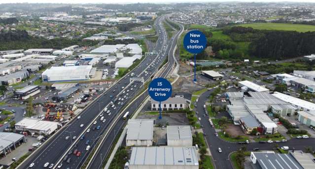 HIGH-EXPOSURE YARD - LEASING AVAILABLE 