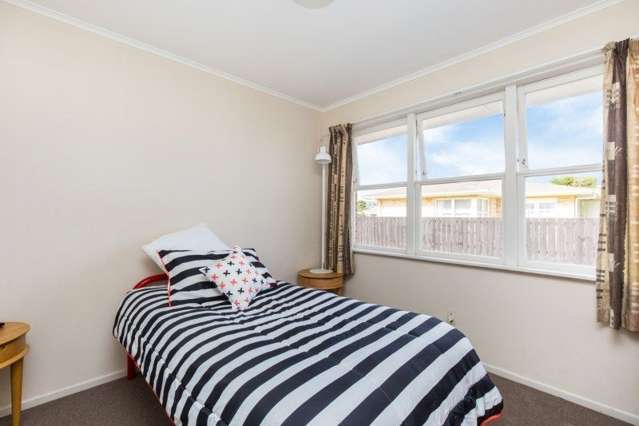 1/14 Kelvin Road Papakura_2