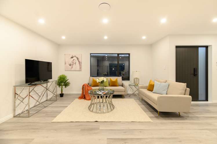 97a Metcalfe Road Ranui_24