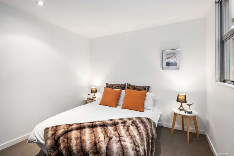 2a/1 Hanson Street Mount Cook_8