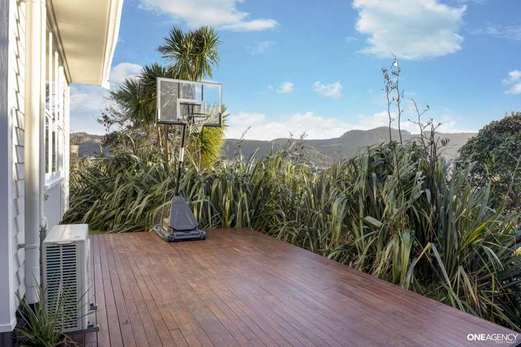 22 Bartlett Grove Tawa_23