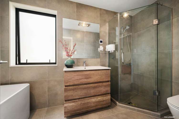 11 Merv Clarke Lane Massey_9