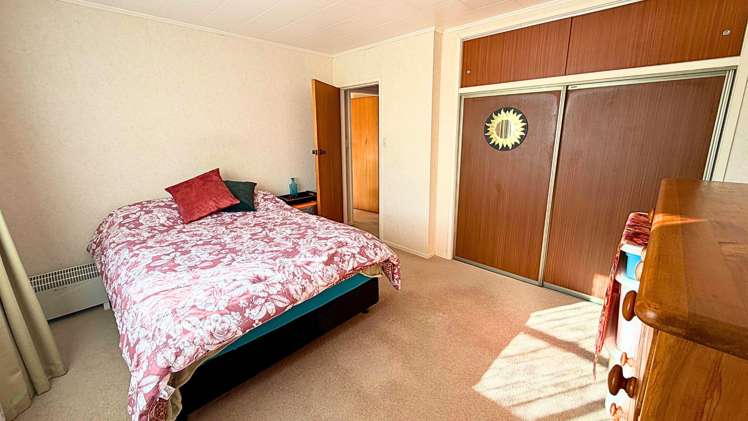 3/10 Feary Crescent Takaka_13