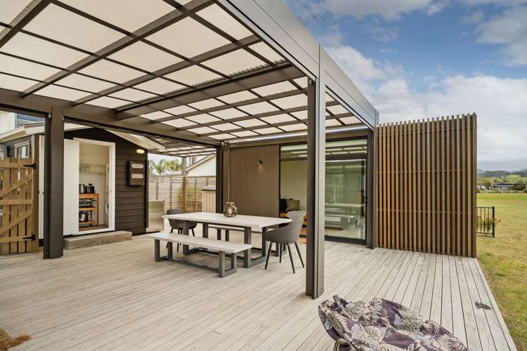 3b Harvard Court Pauanui_17