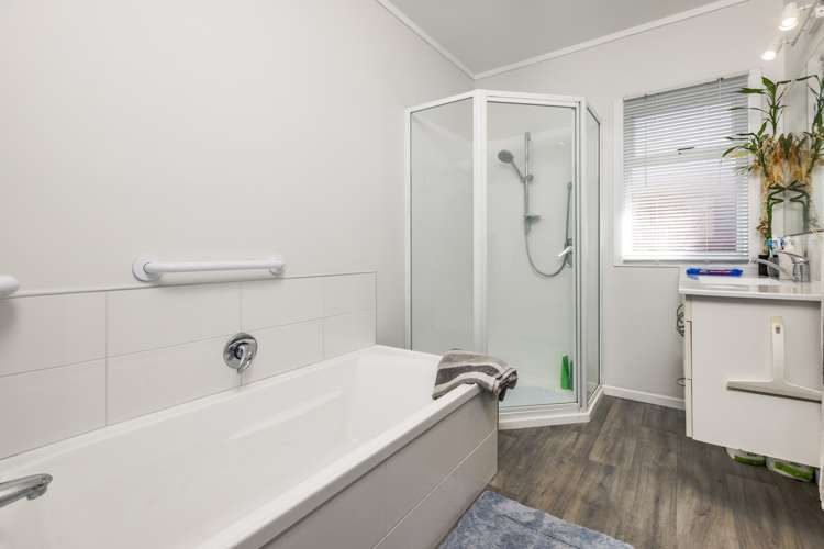 1 Gills Avenue Papakura_11