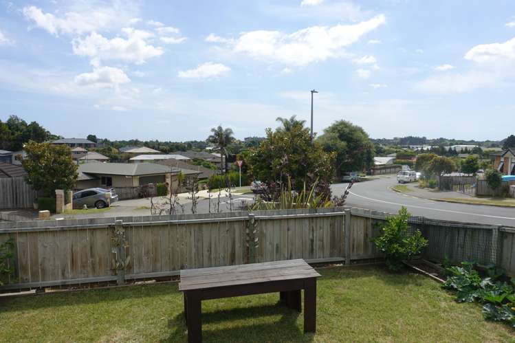 89 Isabella Drive Pukekohe_0