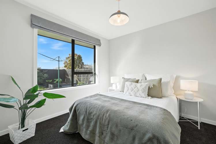 39 Chartwell Street Burwood_10