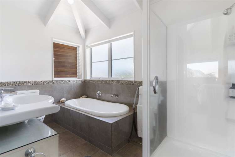 13 Coutts Road Pauanui_19