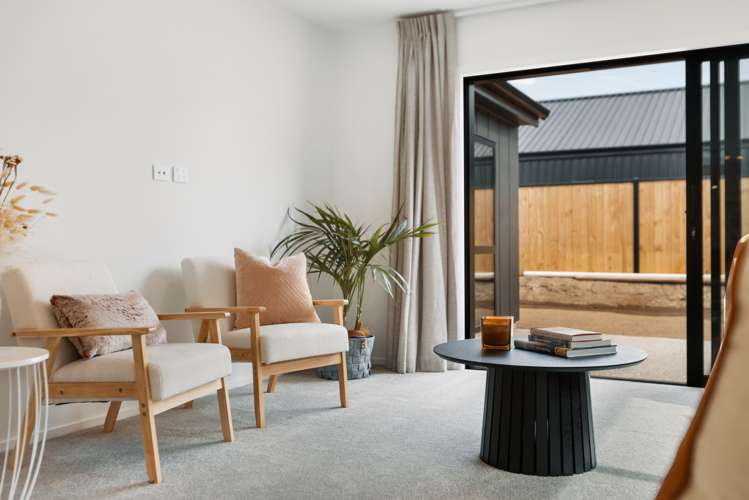 73 Magnum Drive Cromwell_5