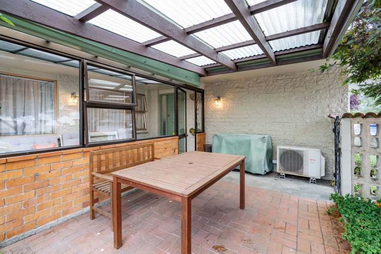 259 Queens Drive Windsor_14