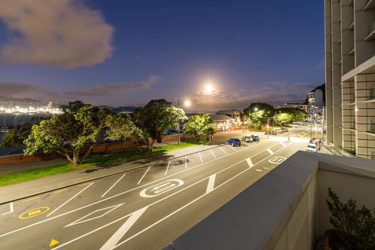 90 Oriental Parade Oriental Bay_23